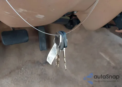 1996 Mercury Grand Marquis Ls/Bayshore from USA, damaged, VIN 2MELM75WXTX617594